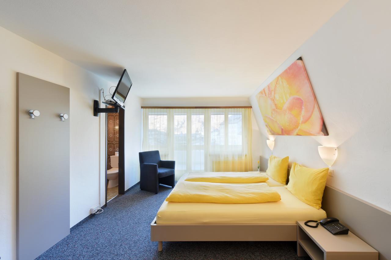 Schlosshotel - Self Check-In Hotel Brig Exterior photo