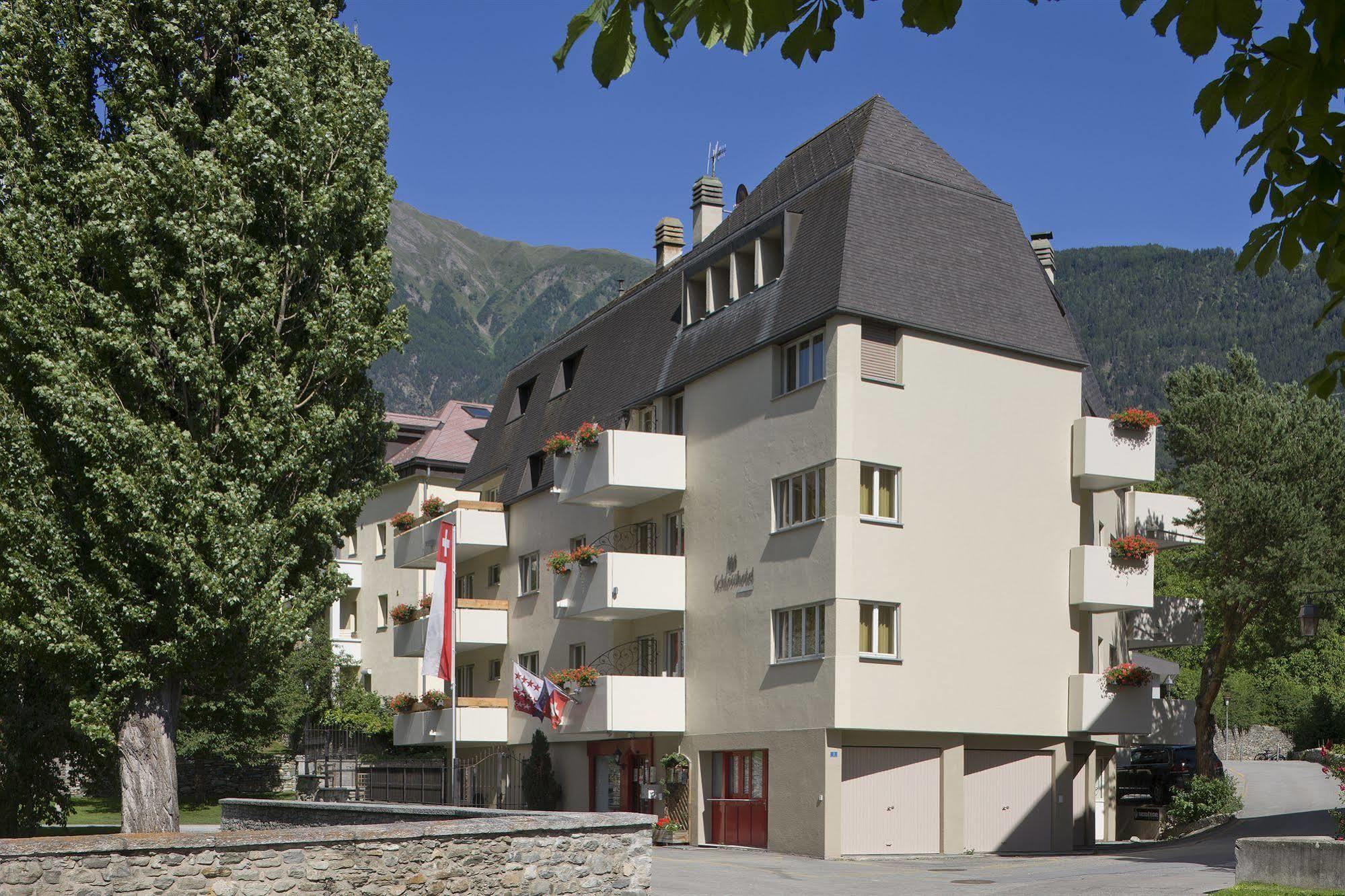 Schlosshotel - Self Check-In Hotel Brig Exterior photo